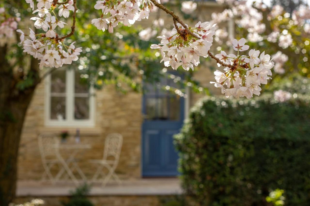 The Potting Shed, 5* Luxury Escape Cirencester Exteriör bild