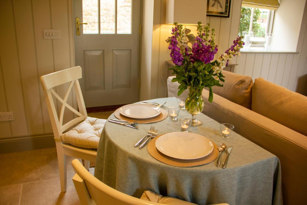 The Potting Shed, 5* Luxury Escape Cirencester Exteriör bild