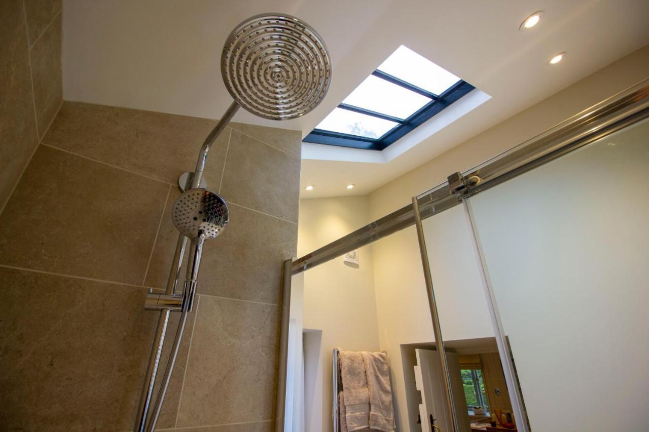 The Potting Shed, 5* Luxury Escape Cirencester Exteriör bild