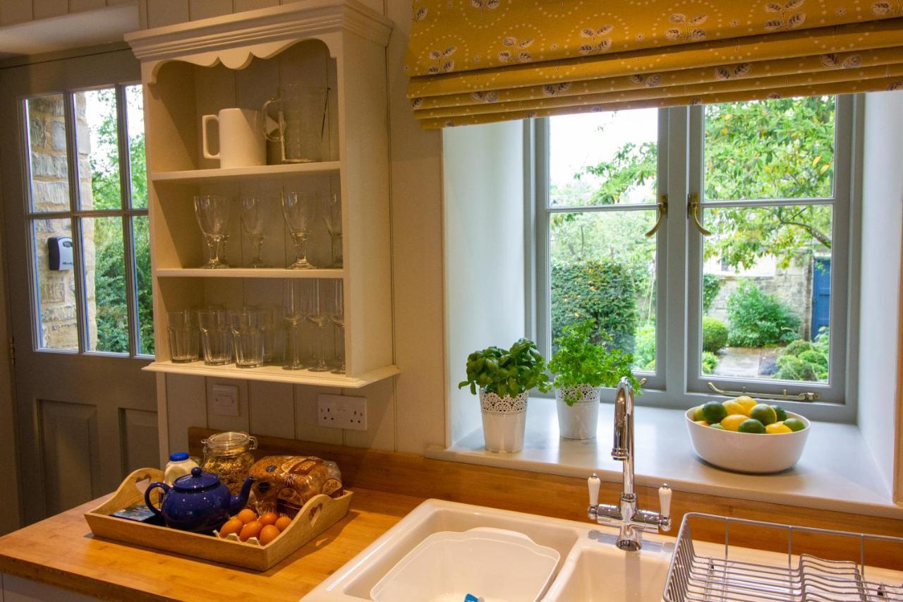 The Potting Shed, 5* Luxury Escape Cirencester Exteriör bild